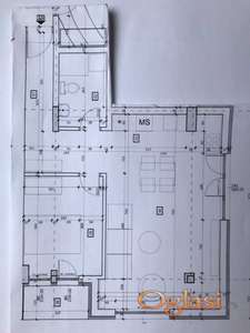 NOVOGRADNJA; USKORO USELJIV SA POGLEDOM NA TISU
